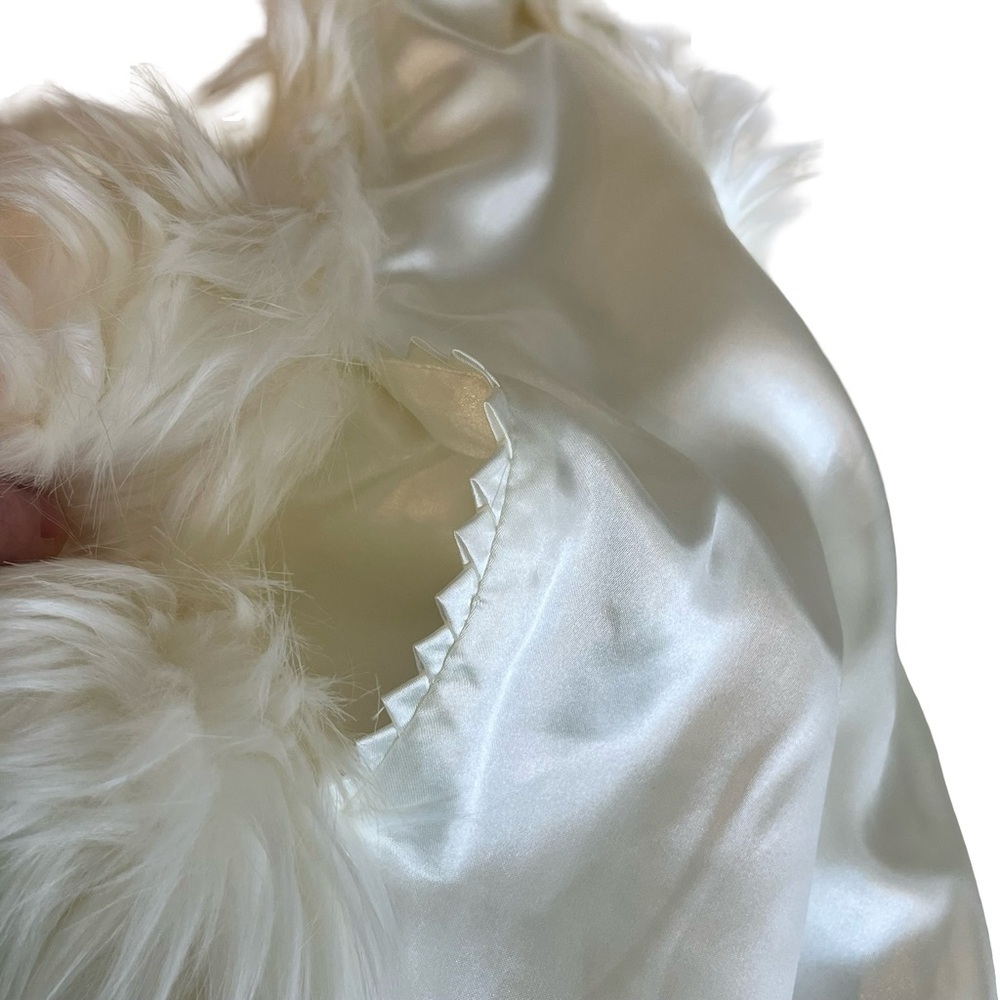 Adrienne Landau Shaggy White Faux Fur High Collar Vest - Picture 5 of 12